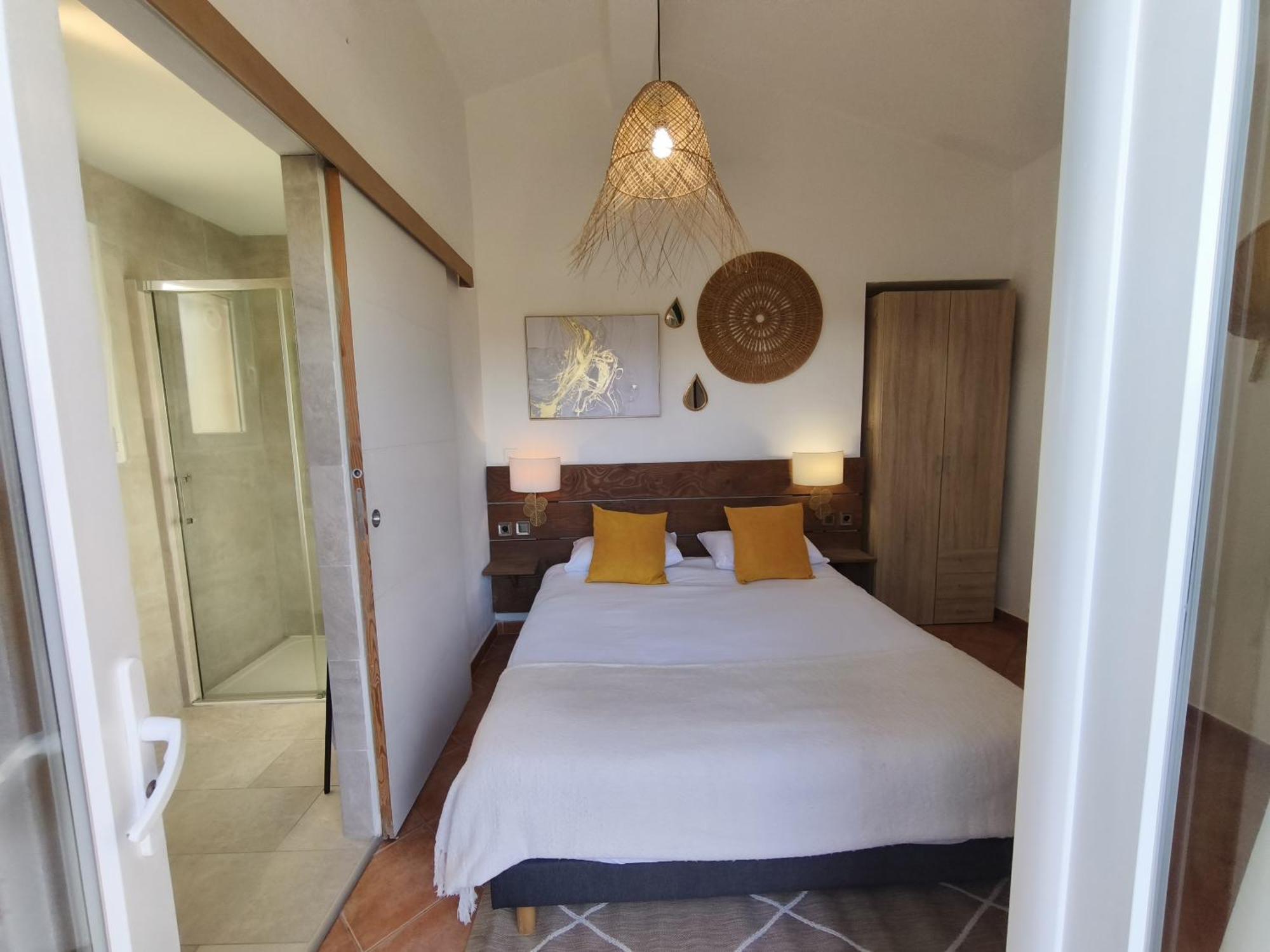 Guest house Isula Bella Figari (Corsica)